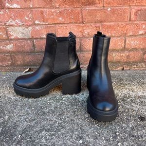 platform Chelsea boots